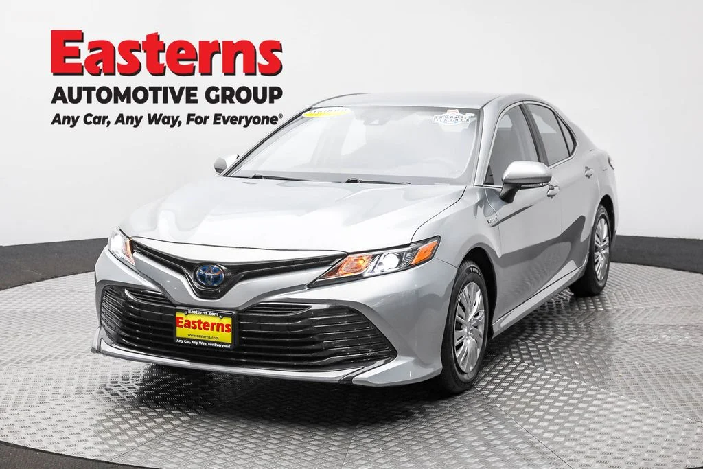 Used 2020 Silver Toyota LE image 1