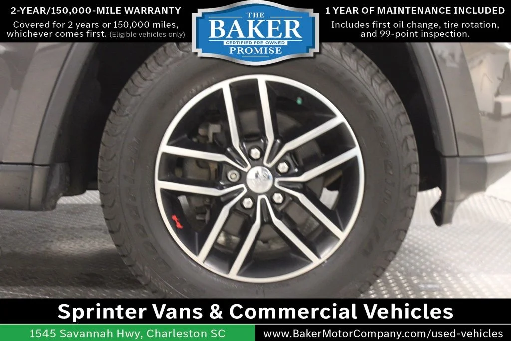 Used 2018 Gray Jeep Trailhawk image 18