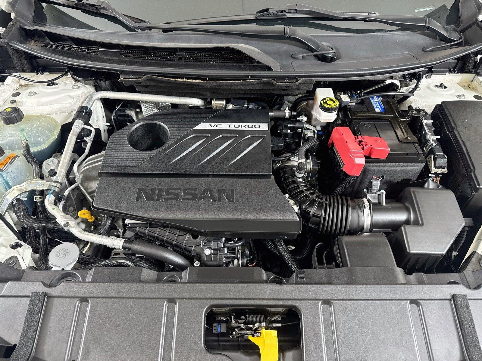 Used 2022 Pearl White Tricoat Nissan SV image 27