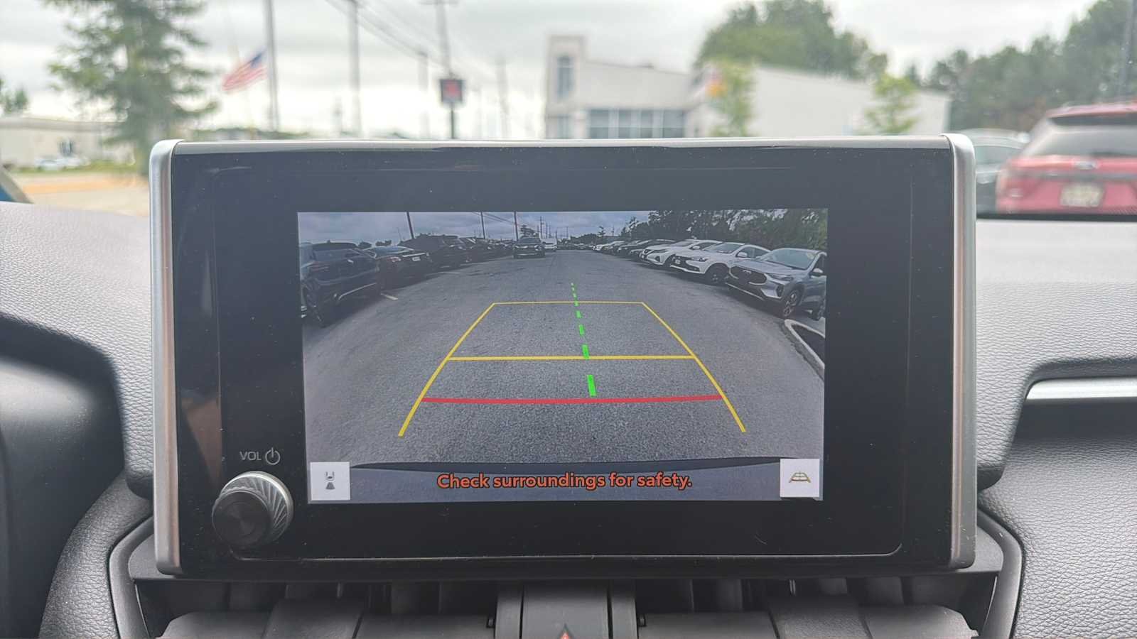 Used 2024 Silver Sky Metallic Toyota Hybrid XLE image 19