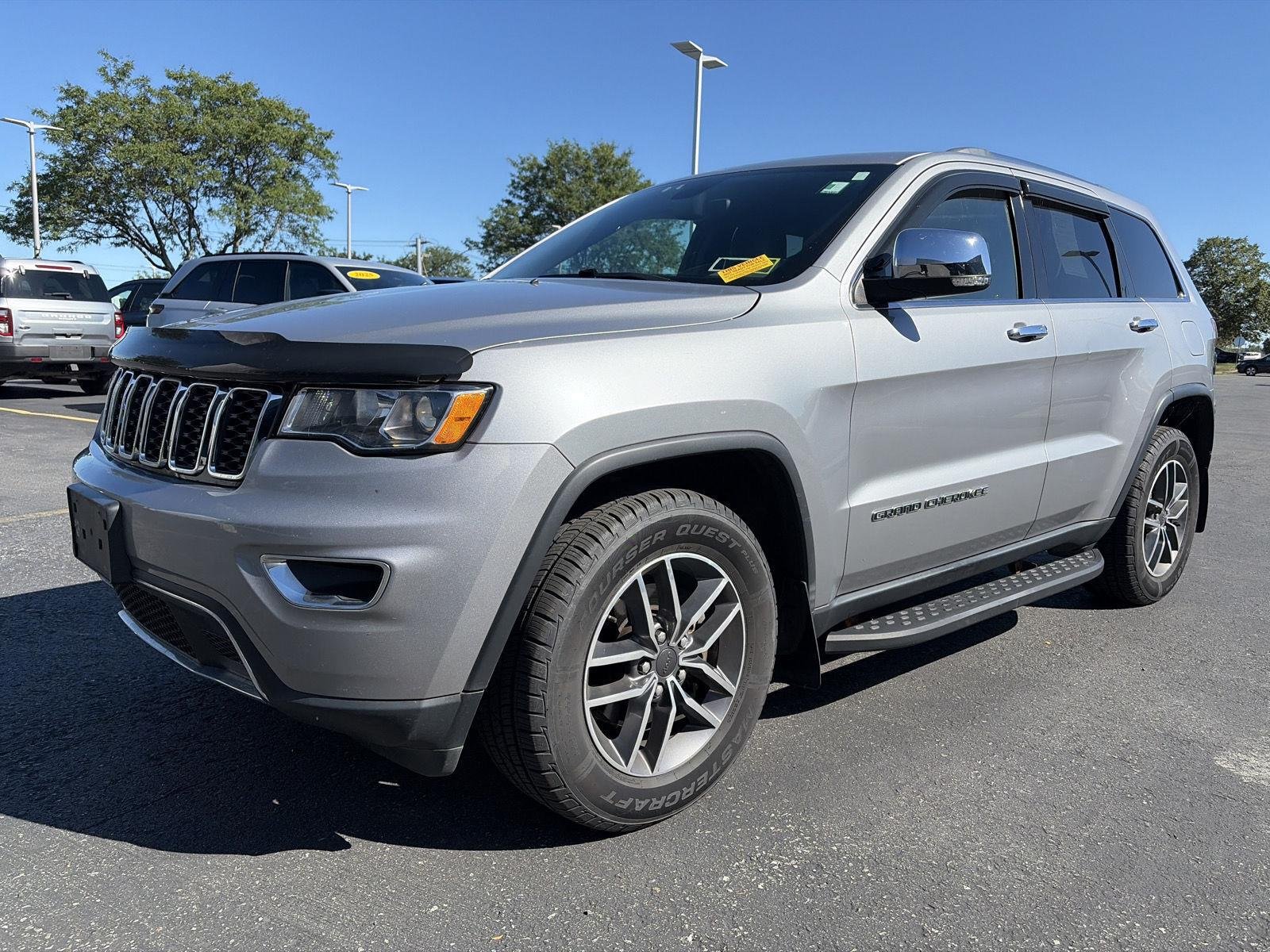 Used 2020 Billet Silver Metallic Clearcoat Jeep Limited image 5