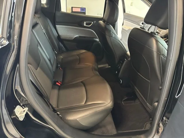 2023 Jeep Compass Latitude Lux - Photo 22