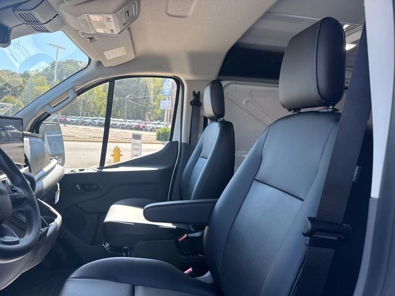 New 2025 Oxford White Ford Cargo Van image 16