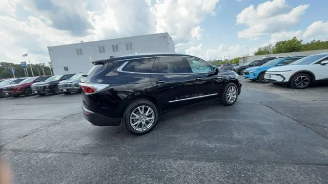 Certified Used 2023 Includes Spectra Gray lower exterior accent color.) Buick Premium image 8