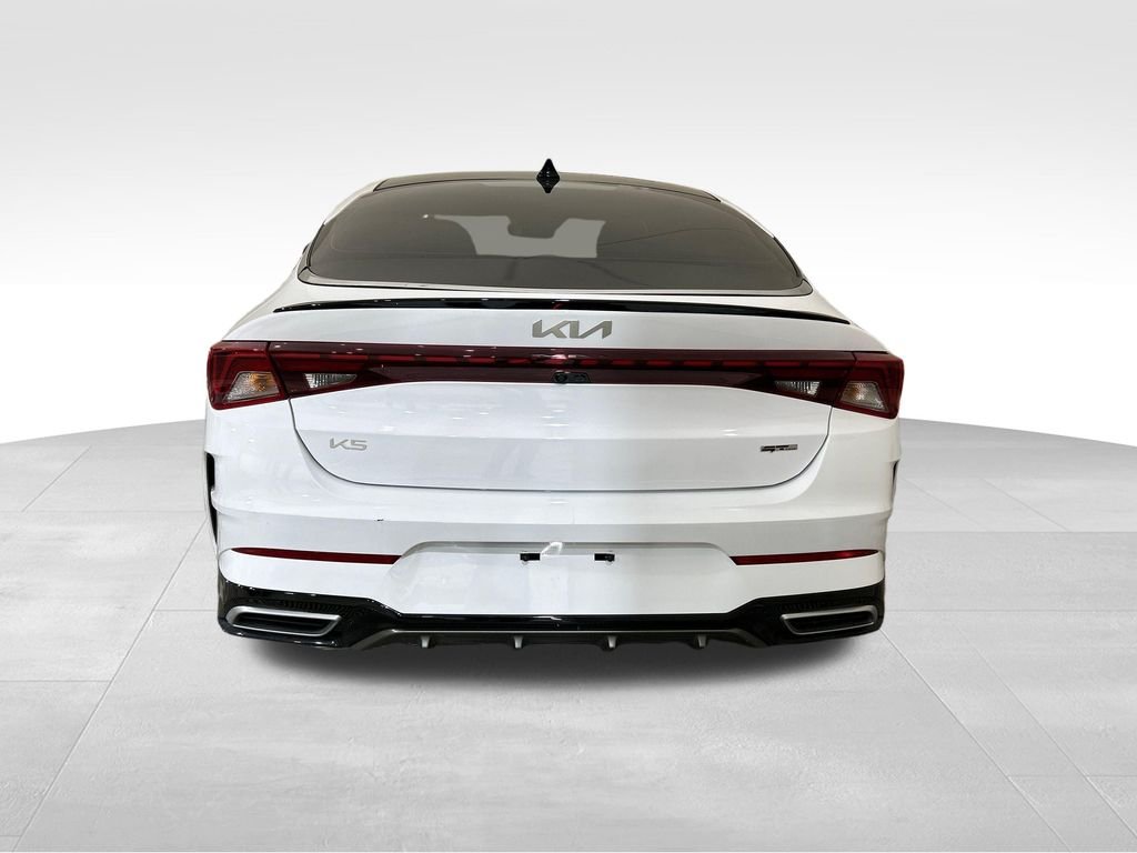 Used 2023 White Kia GT-Line image 4
