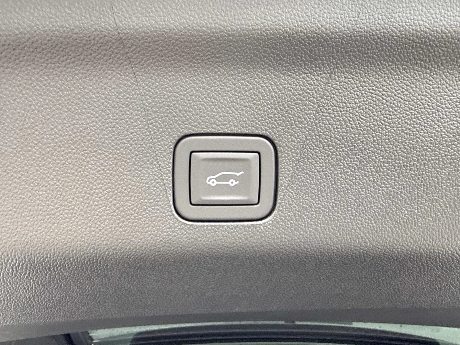 2026 Chevrolet Tahoe High Country - Photo 35