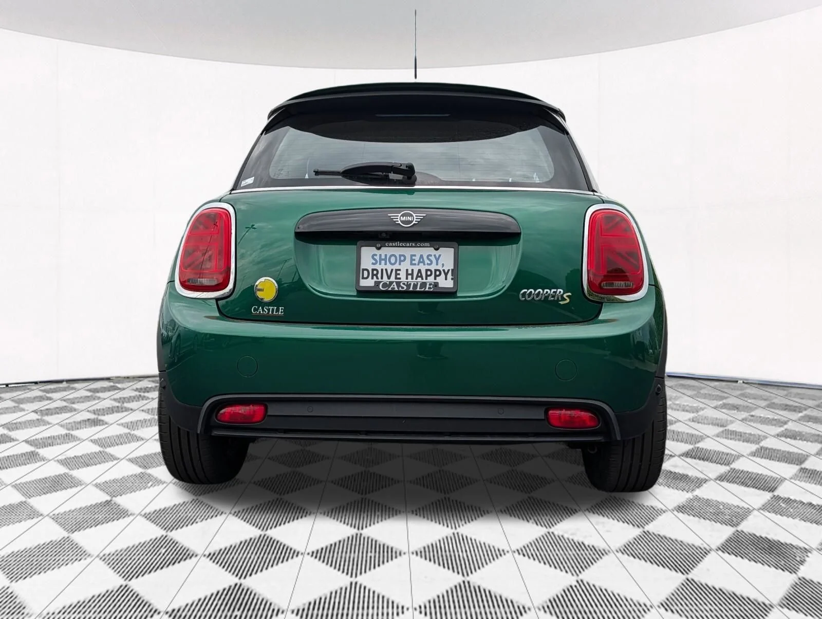 Used 2023 Green MINI Signature image 14