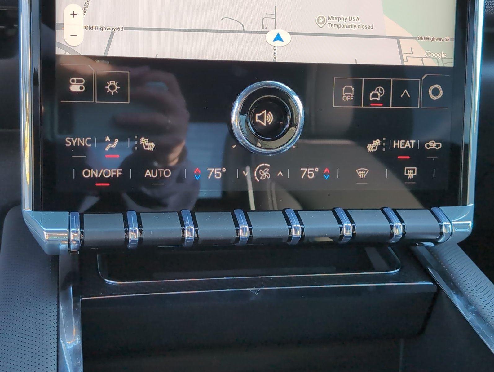 New 2026 Summit White GMC Elevation Standard Range image 11