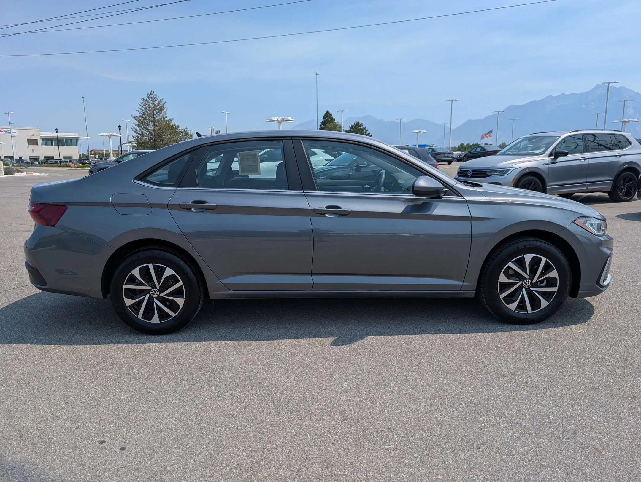 3VW5W7BU4TM003124