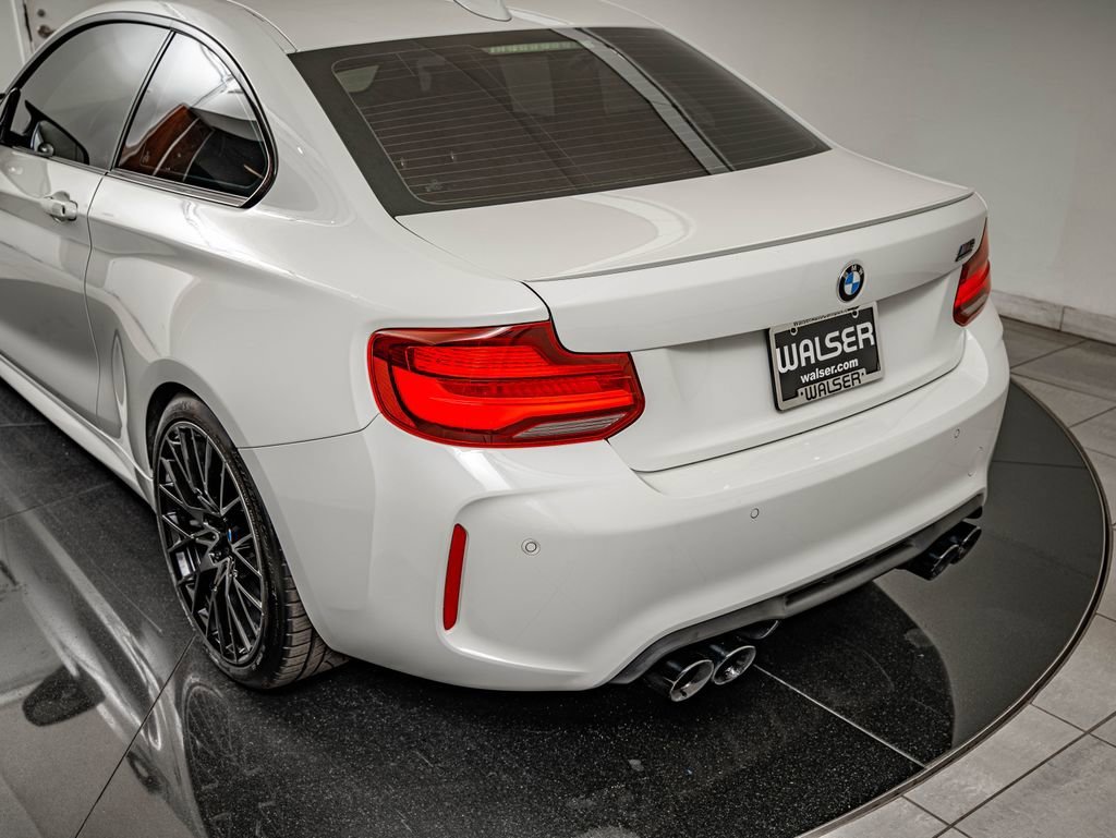 Used 2020 Alpine White BMW Competition image 21