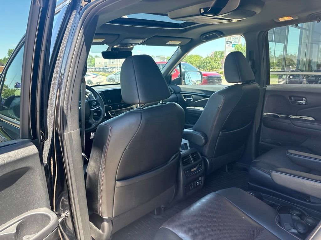 Used 2021 Black Honda Black Edition image 39