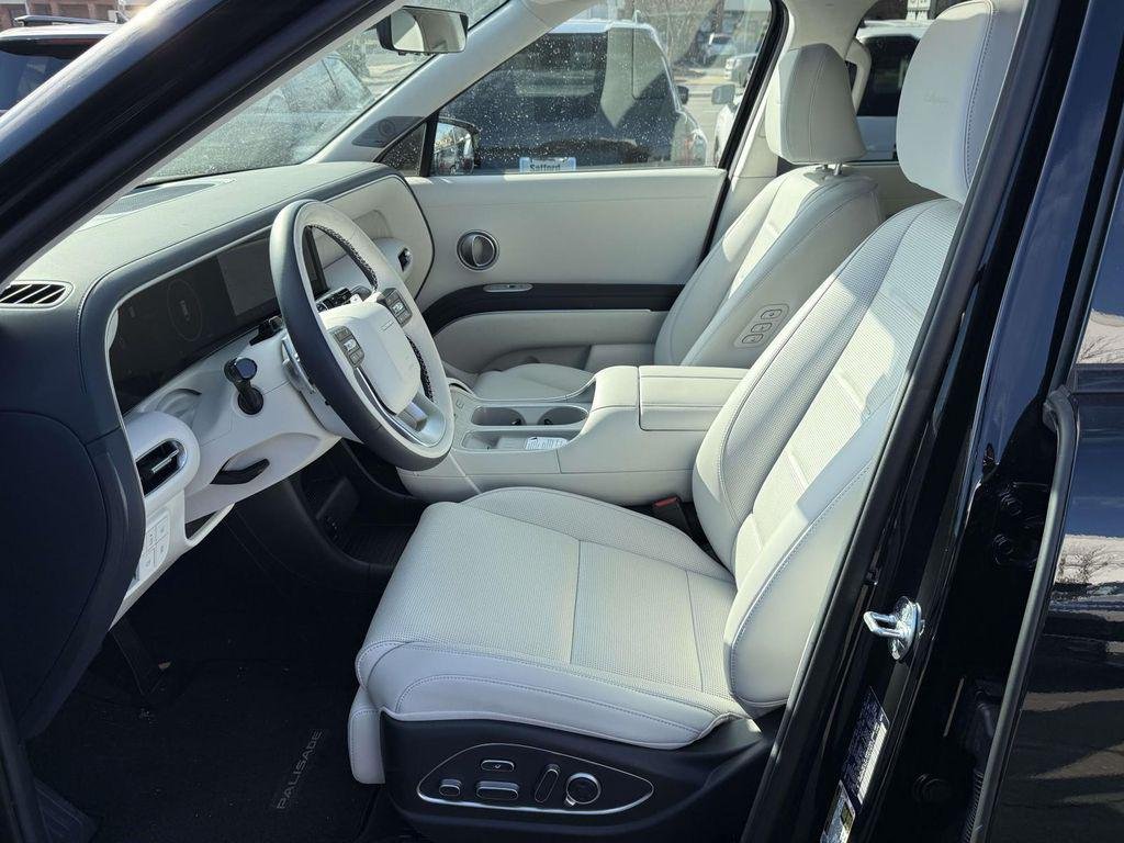 New 2026 Abyss Black Hyundai Calligraphy AWD image 14