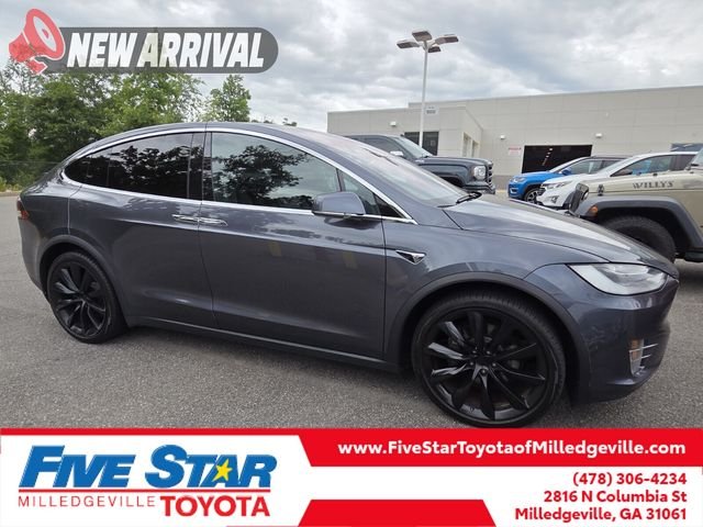 Used 2021 Black Tesla Long Range image 1