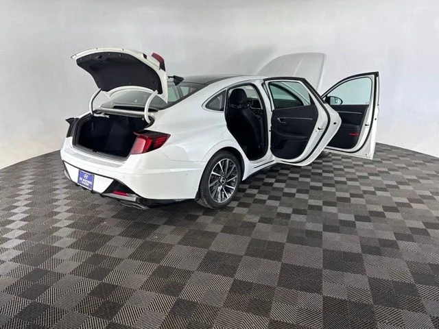 Used 2022 Gray Hyundai Limited image 14