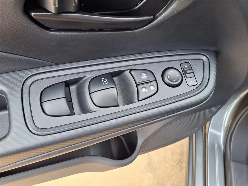 Used 2025 Gray Nissan 1.6 S image 6