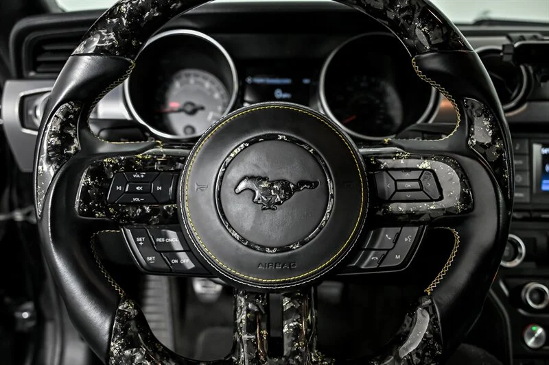 Used 2018 Shadow Black Ford GT Premium image 25