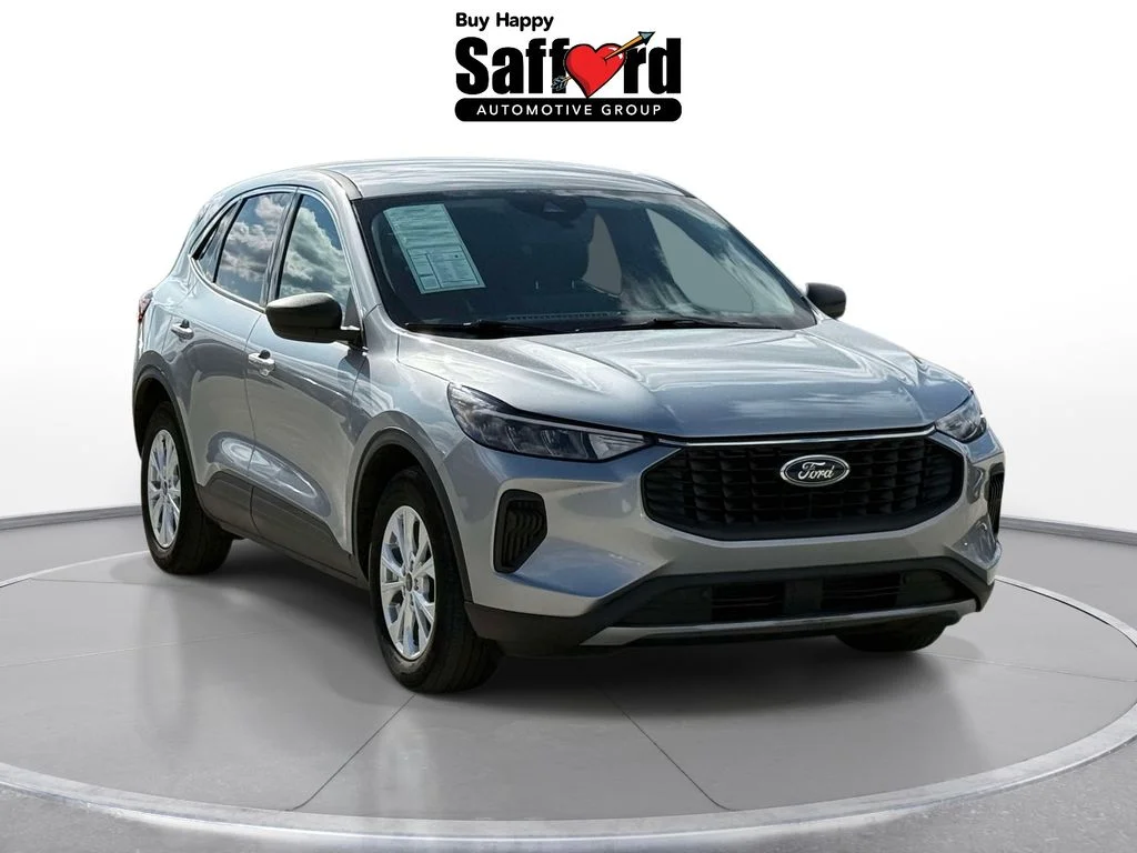 Used 2023 Silver Ford Active image 9