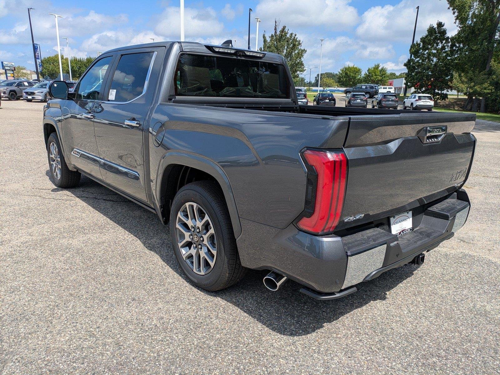 2026 Toyota Tundra 1794 Edition - Photo 6