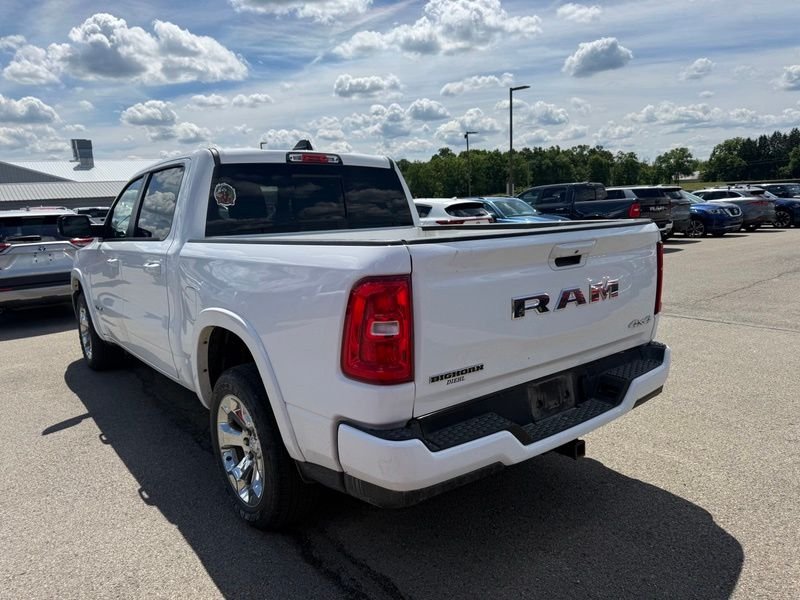 Used 2025 White Ram Big Horn/Lone Star image 7