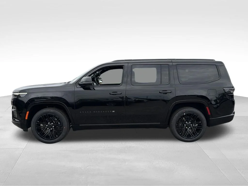 New 2026 High Gloss Black Exterior Paint Jeep Limited Reserve image 12