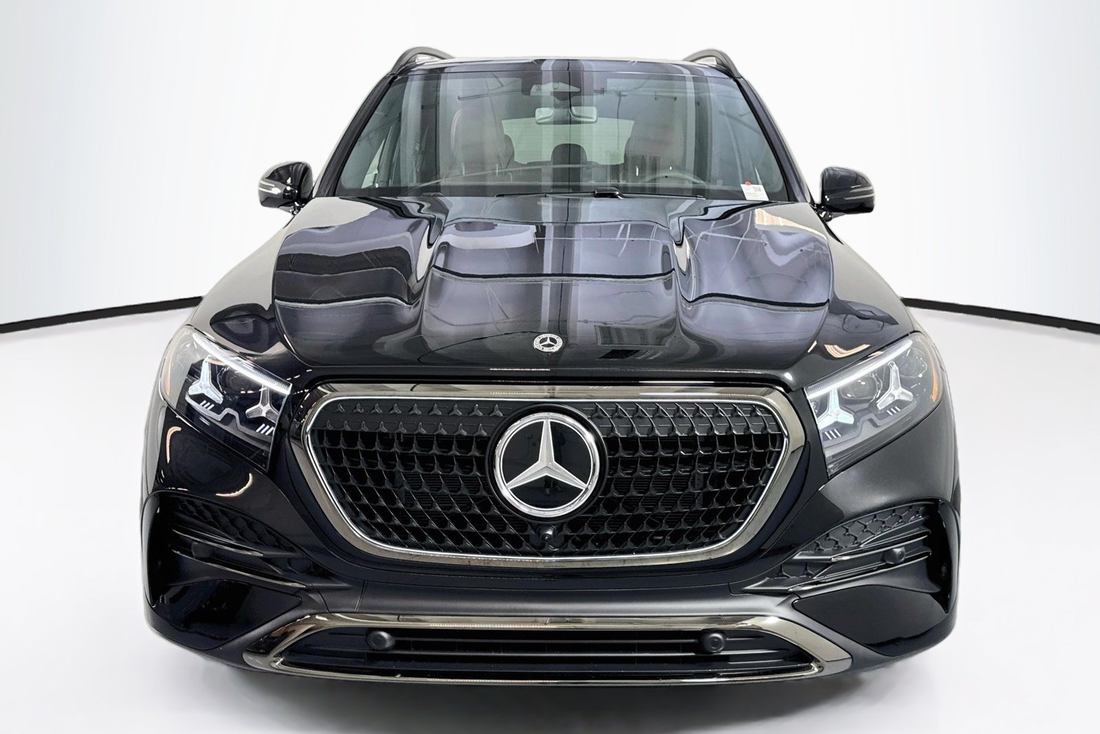 New 2027 Obsidian Black Metallic Mercedes-Benz GLE 450 image 2