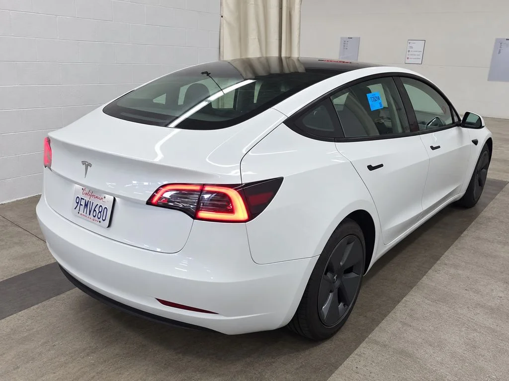 Used 2023 White Tesla Base image 6