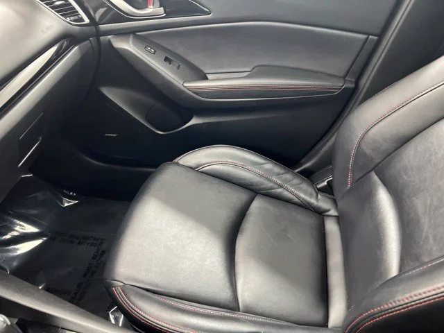 Used 2016 Blue Mazda i Grand Touring image 16