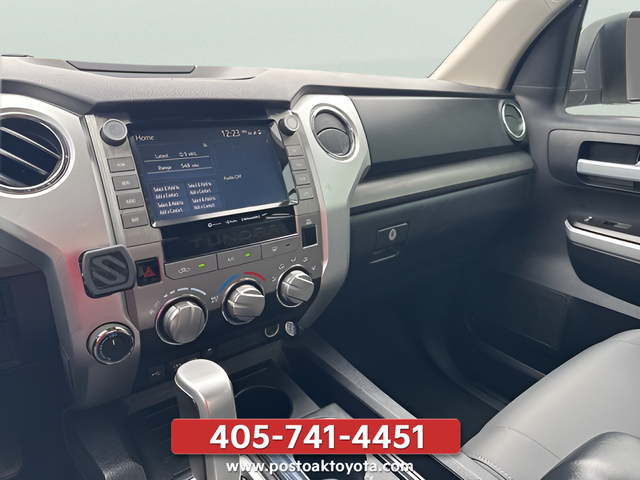 Used 2020 White Toyota SR5 image 24