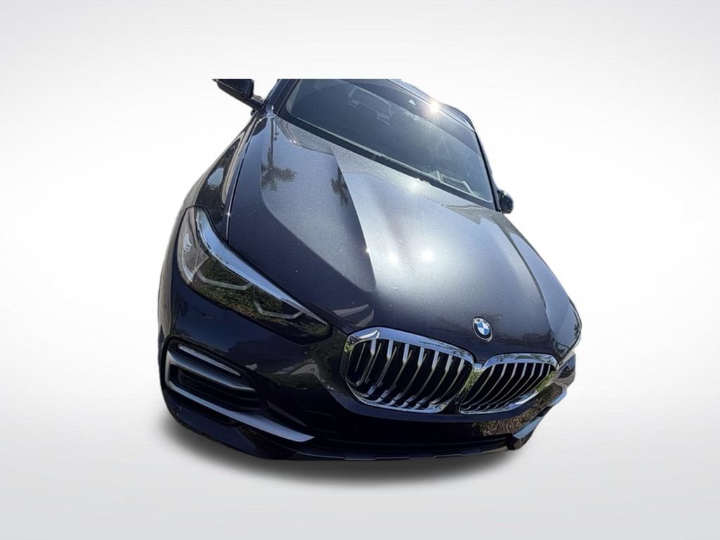 Used 2020 Gray BMW sDrive40i image 3