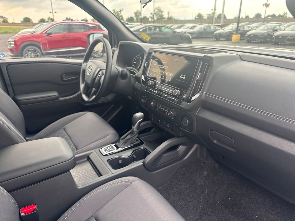 New 2026 Gun Metallic Nissan Crew Cab SV image 20