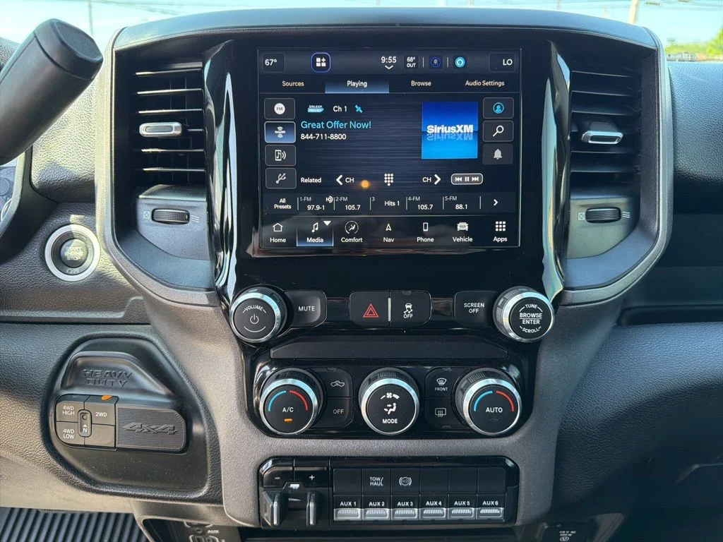 Used 2022 Silver Ram Tradesman image 34