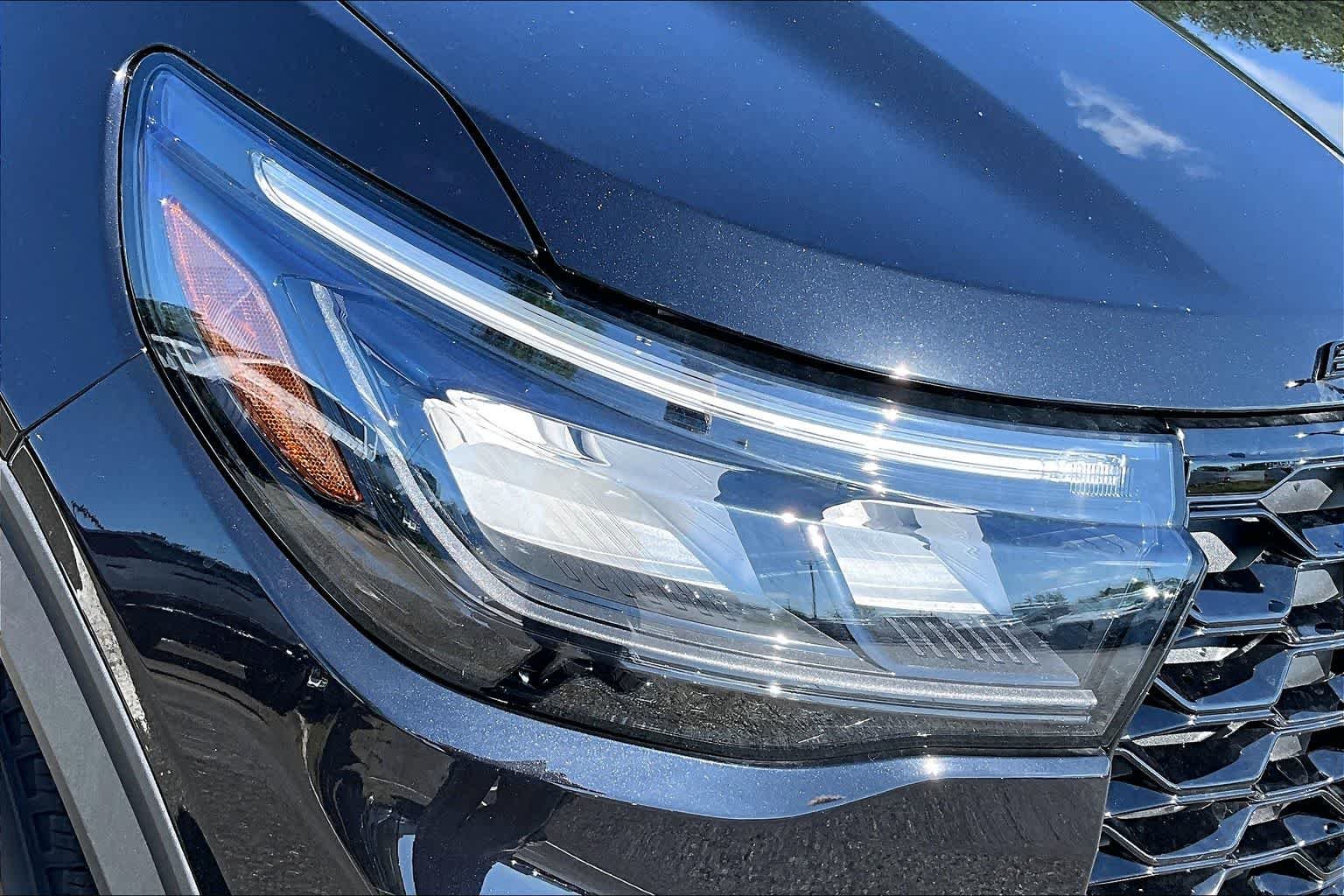 New 2026 Agate Black Metallic Ford ST-Line image 13