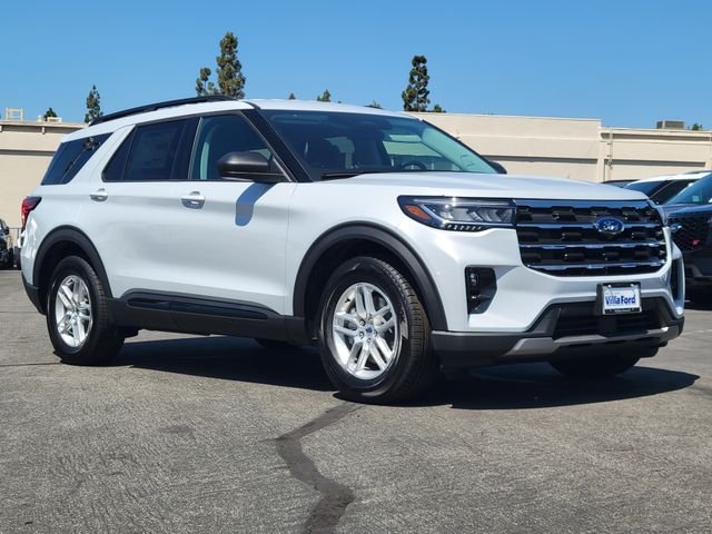 New 2026 Space White Metallic Ford Active image 27
