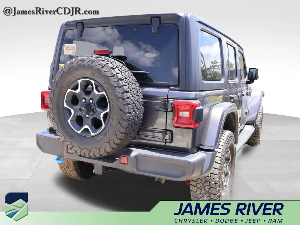 Used 2022 Gray Jeep Unlimited Rubicon 4xe image 13