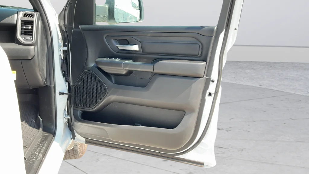 New 2027 Bright White Clear-Coat Exterior Paint RAM Tradesman image 22