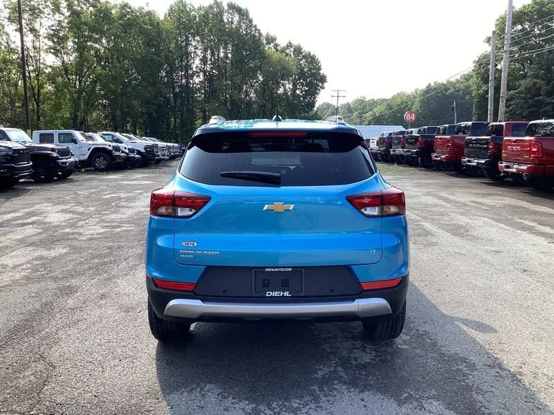 New 2026 Marina Blue Metallic Chevrolet LT image 6