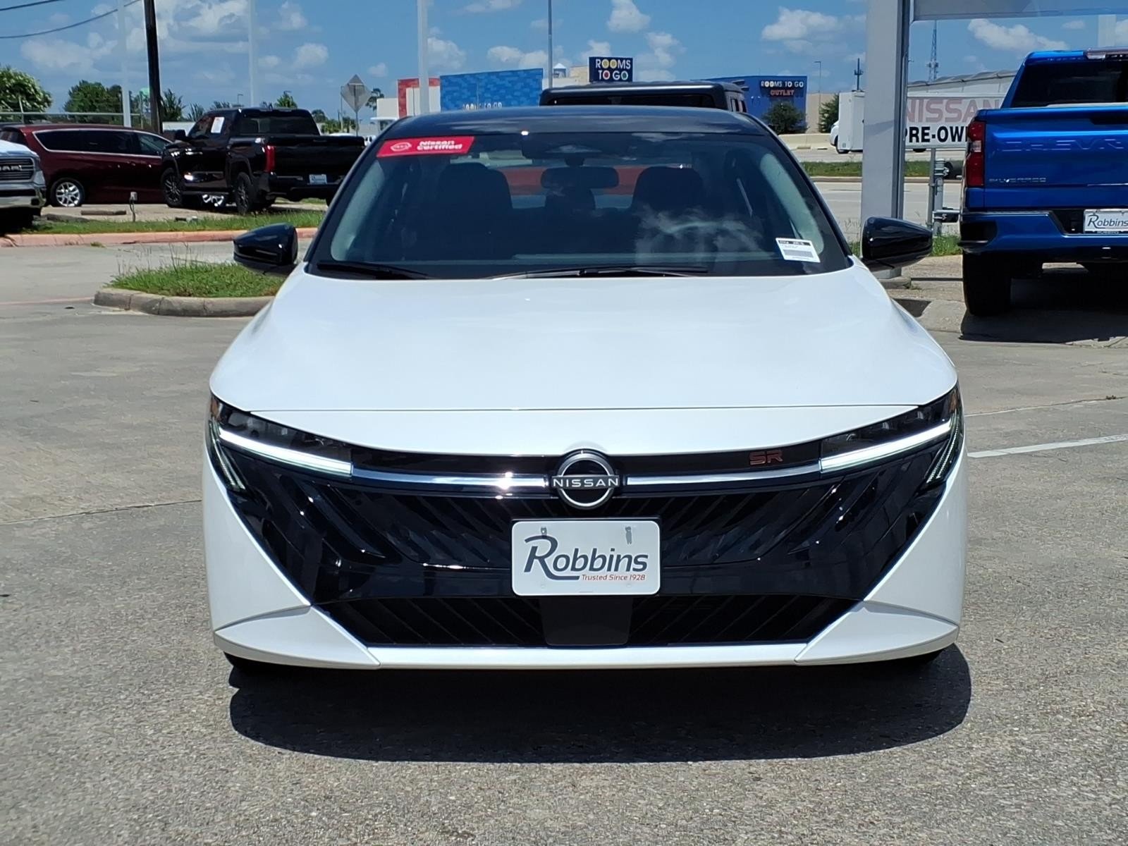 2026 Nissan Sentra SR White at Robbins Nissan