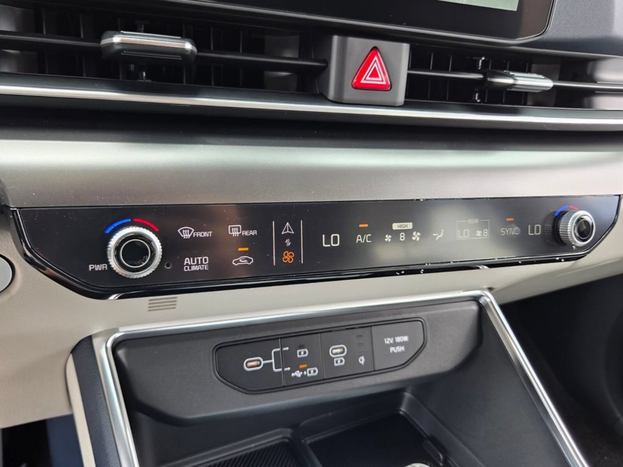 New 2027 Ceramic Silver Kia SX image 21