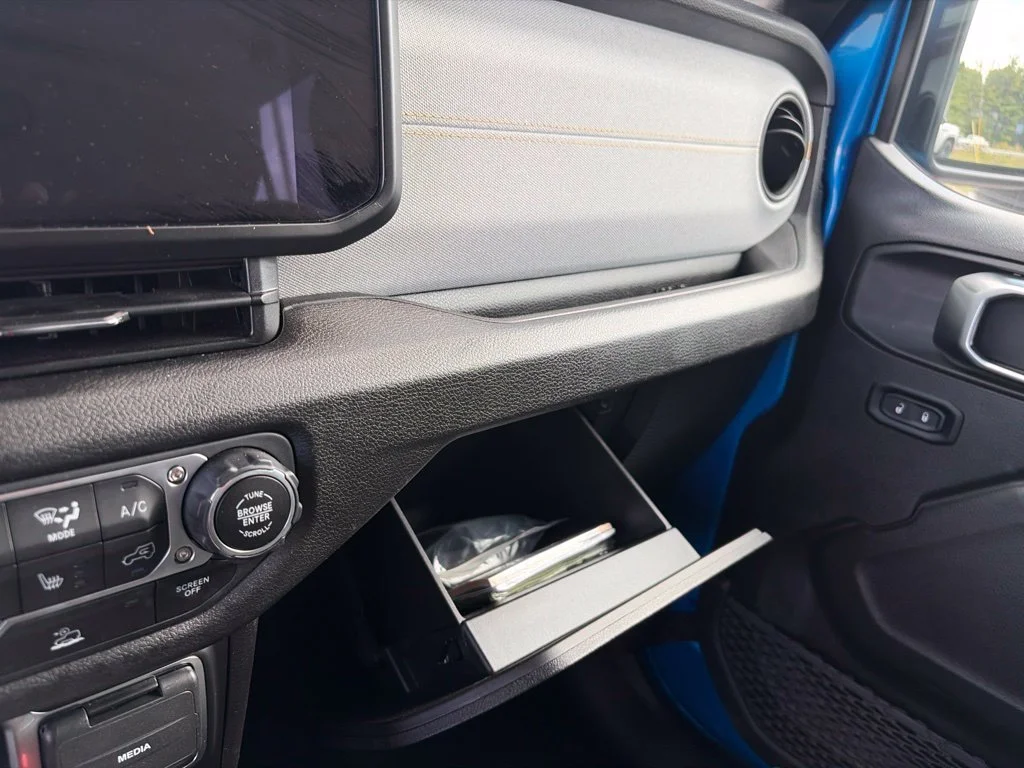 Certified Used 2025 Blue Jeep Sport S image 30