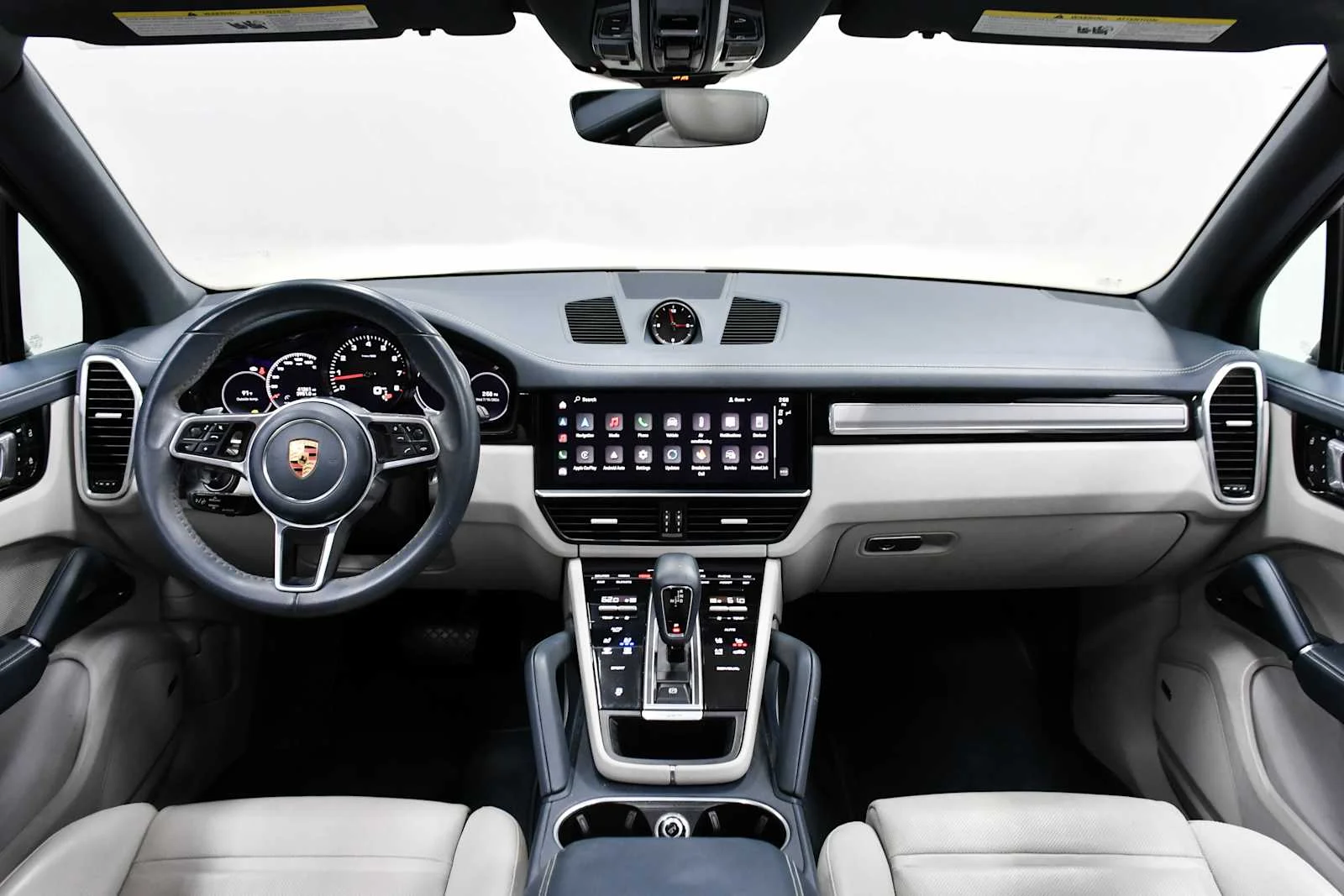 Used 2023 Black Porsche  image 16