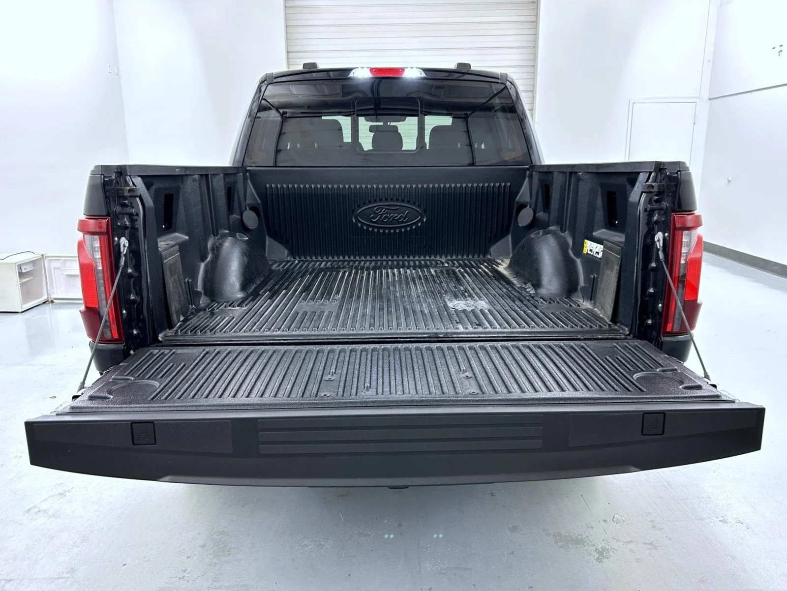 Used 2024 Black Ford XLT image 22