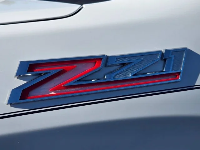 Used 2022 SUMMIT WHITE Chevrolet LTZ image 26