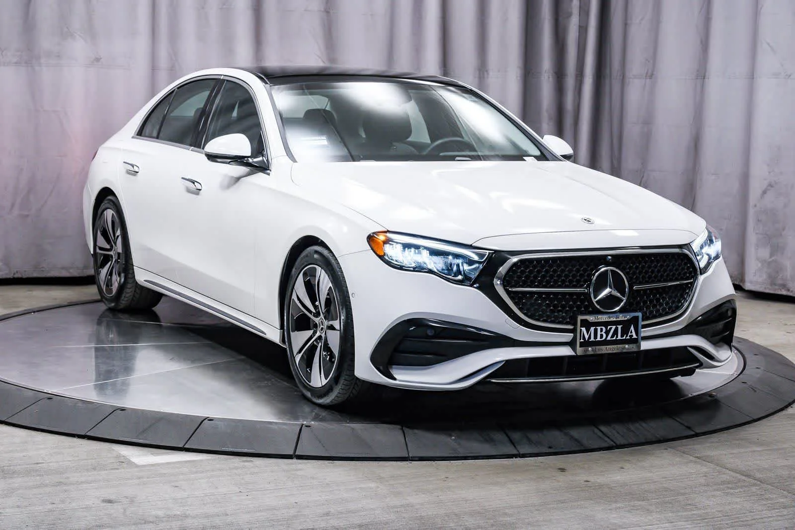Certified Used 2026 Polar White Mercedes-Benz E 350 image 5