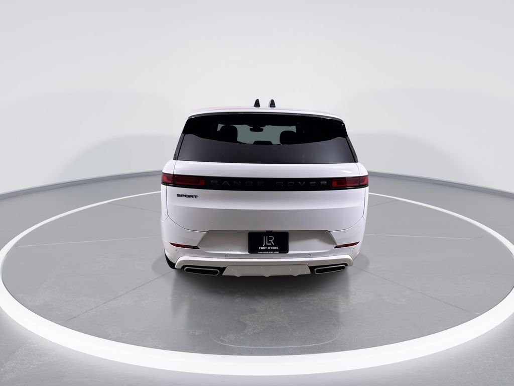 New 2026 Fuji White Land Rover Dynamic SE image 7