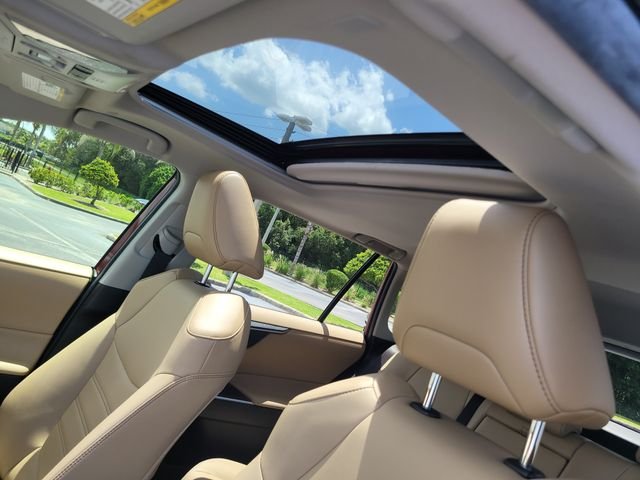 Used 2023 Red Toyota XLE Premium image 21