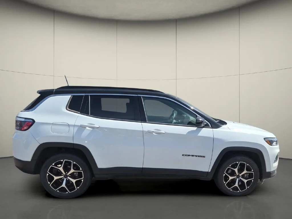 Used 2025 White Jeep Limited image 8