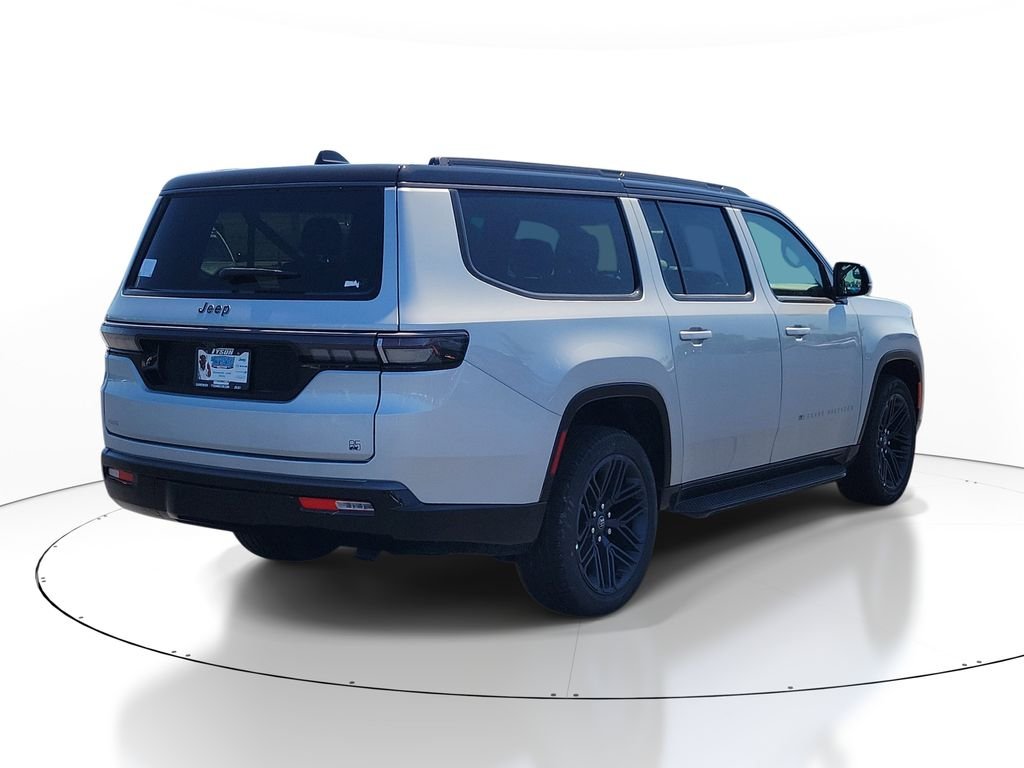 New 2026 Silver Zynith Jeep  image 4