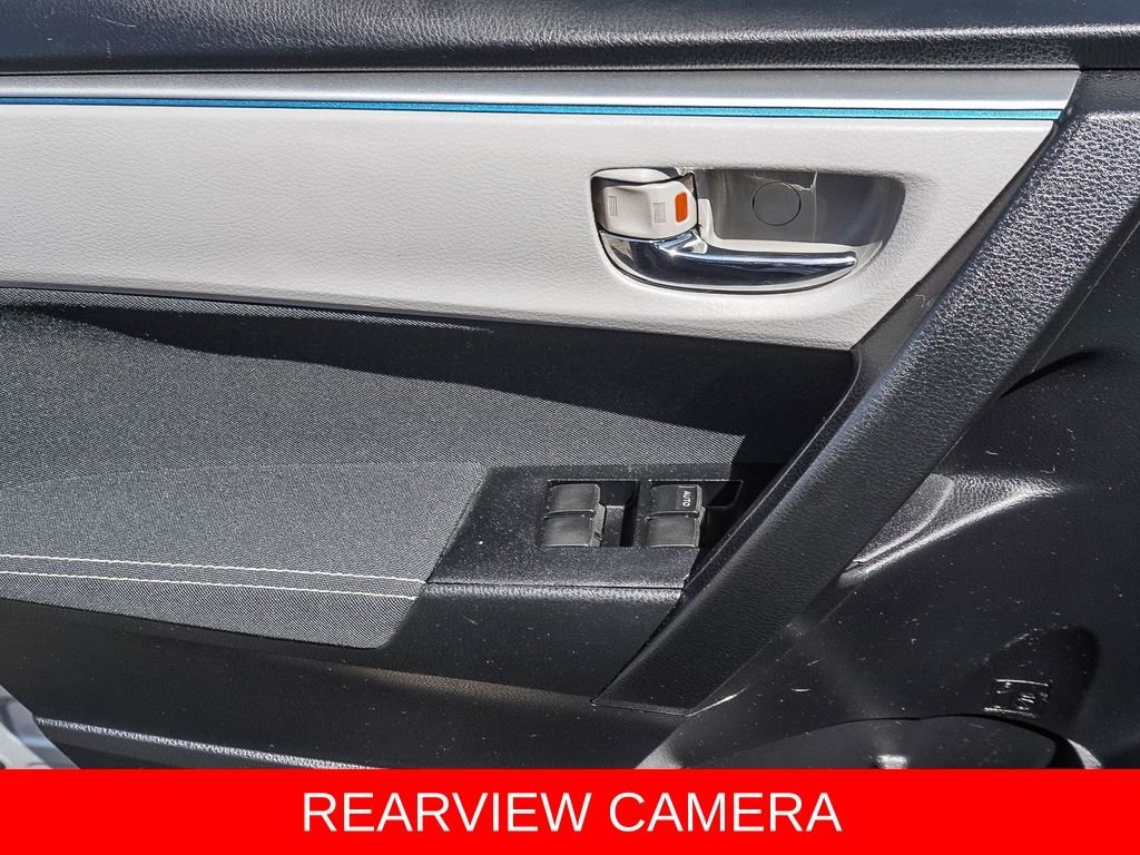 Used 2015 Silver Toyota LE Plus image 18
