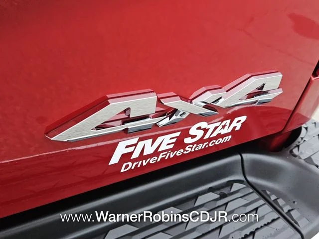 New 2026 Molten Red Pearl-Coat Exterior Paint RAM Tradesman image 11
