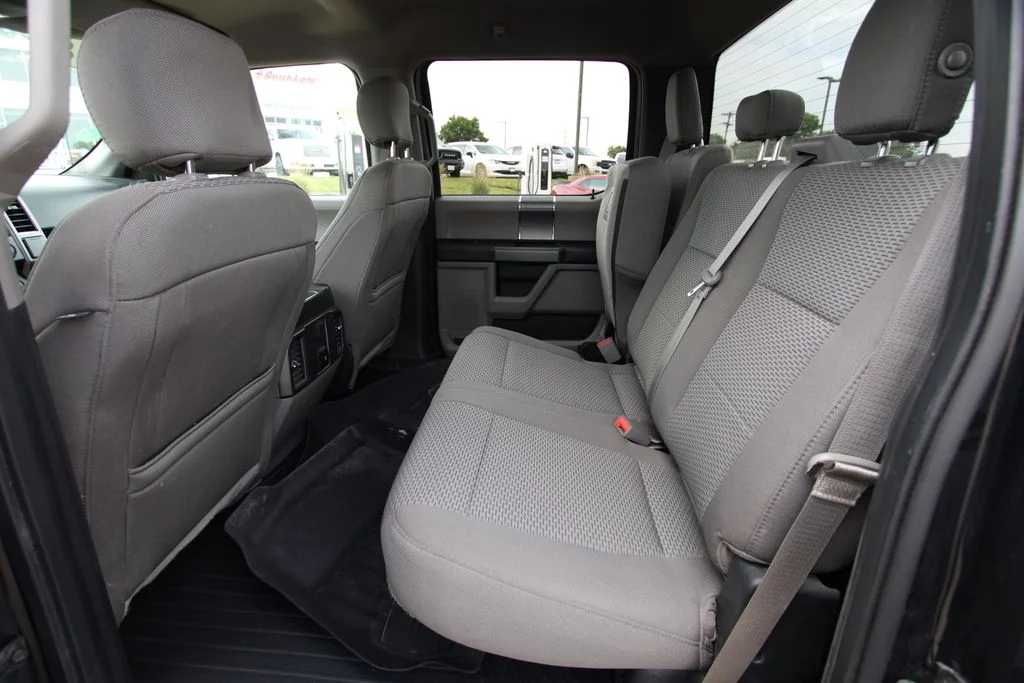 Used 2018 Black Ford XLT image 8